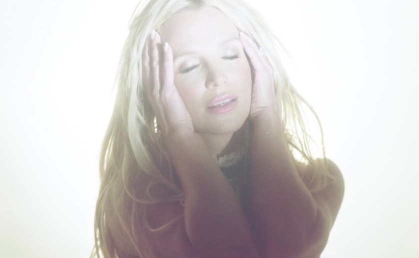  Adelanto del vídeo para ‘Slumber Party’, de Britney Spears & Tinashe