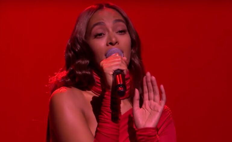  Solange monta sus propias Destiny’s Child en el show de Jimmy Fallon