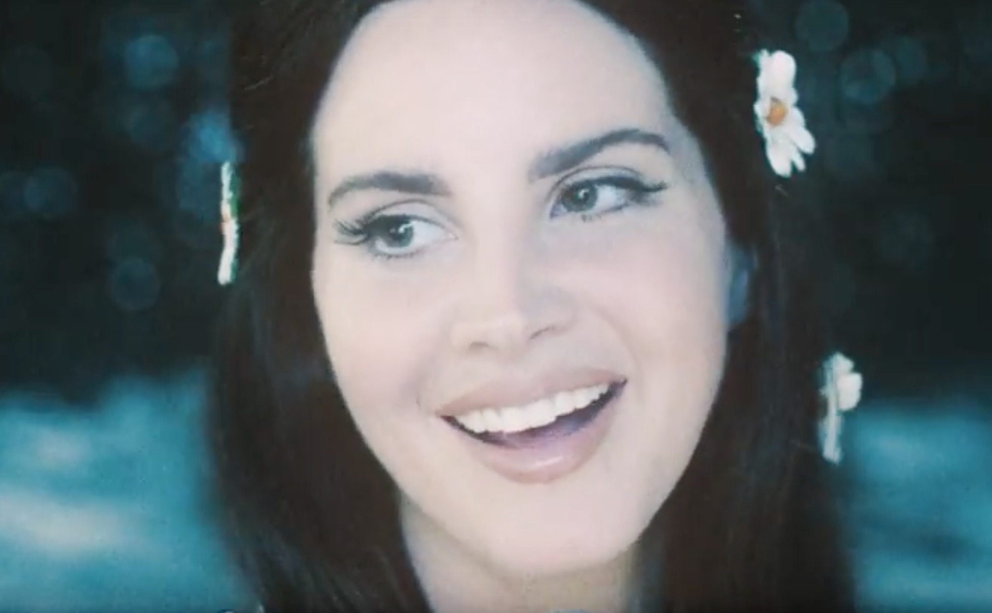  Lana Del Rey envía a Massiel en viaje intergaláctico en el vídeo de ‘Love’