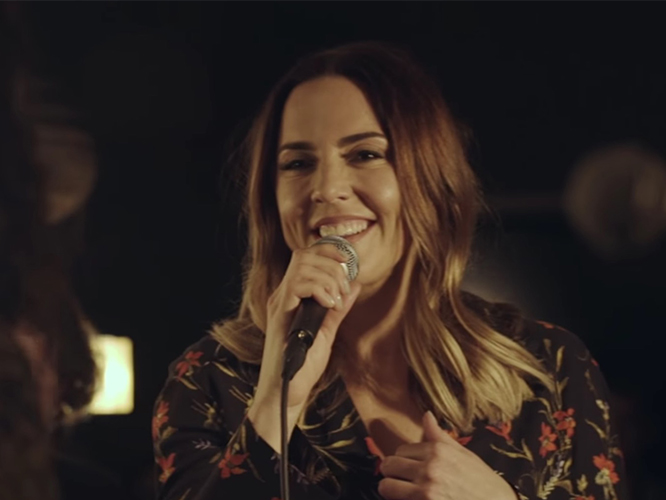  La Deportiva sube un vídeo en acústico para ‘Hold On’, su nuevo single con Alex Francis