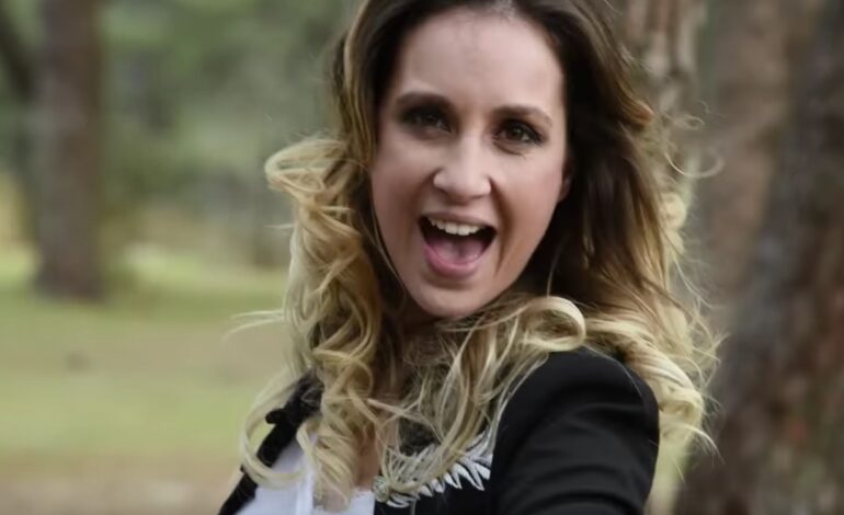  OT Kween Mireia Montávez reinstaura el espíritu Vale Music en el vídeo de ‘Una Vida Nueva’