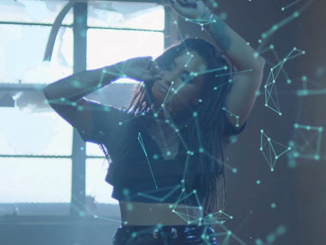  Demi Lovato, reina de la cierta ficción en el vídeo de ‘No Promises’ de Cheat Codes