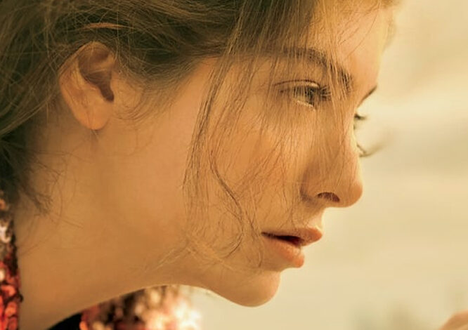  Lorde admite que ya «no escucha ‘Pure Heroine'»
