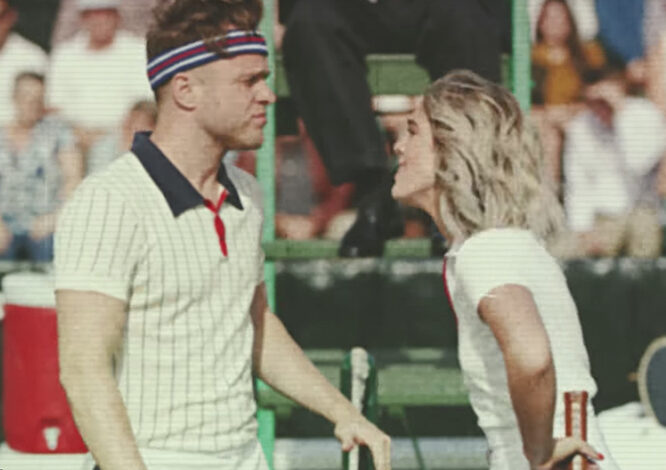  Olly Murs y Louisa Johnson jugan al tenis en los 70 y cuentan chistes malos en 2017