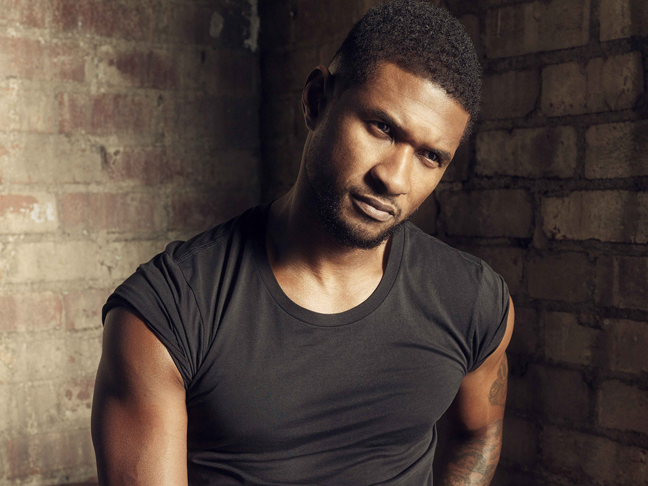  A Usher le ha salido un pelín caro haber tenido herpes
