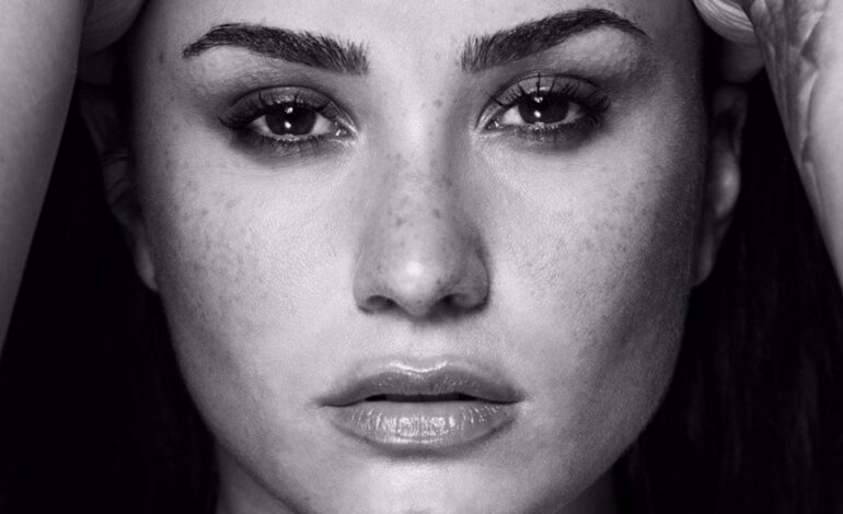  Parece que Demi Lovato ha vuelto a aprender a cantar en ‘Tell Me You Love Me’