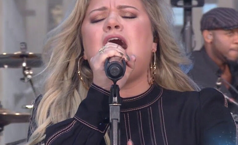  Kelly Clarkson presenta ‘Love So Soft’ y repasa sus hits en el concierto para ‘Today’
