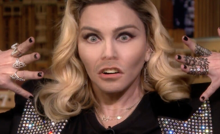  Madonna “imita” a su prima la de cuenca en el show de Jimmy Fallon