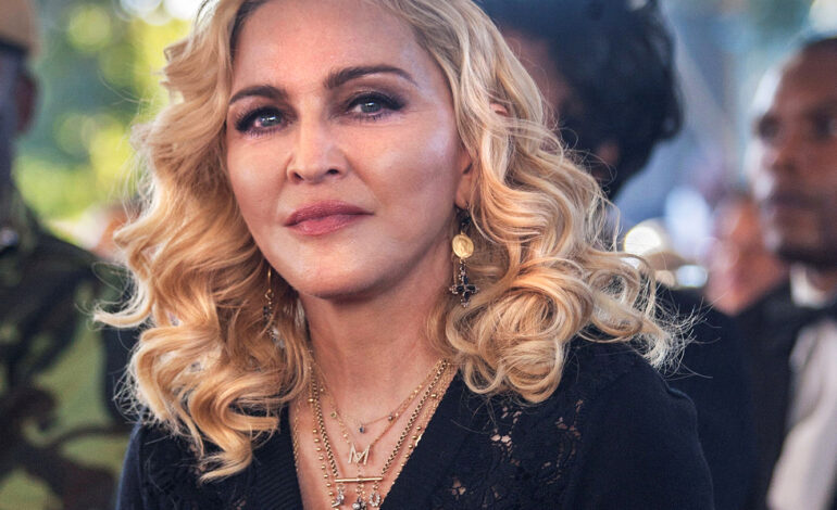 Madonna se hace un Apple Keynote y anuncia que quiere inventar algo ya inventado