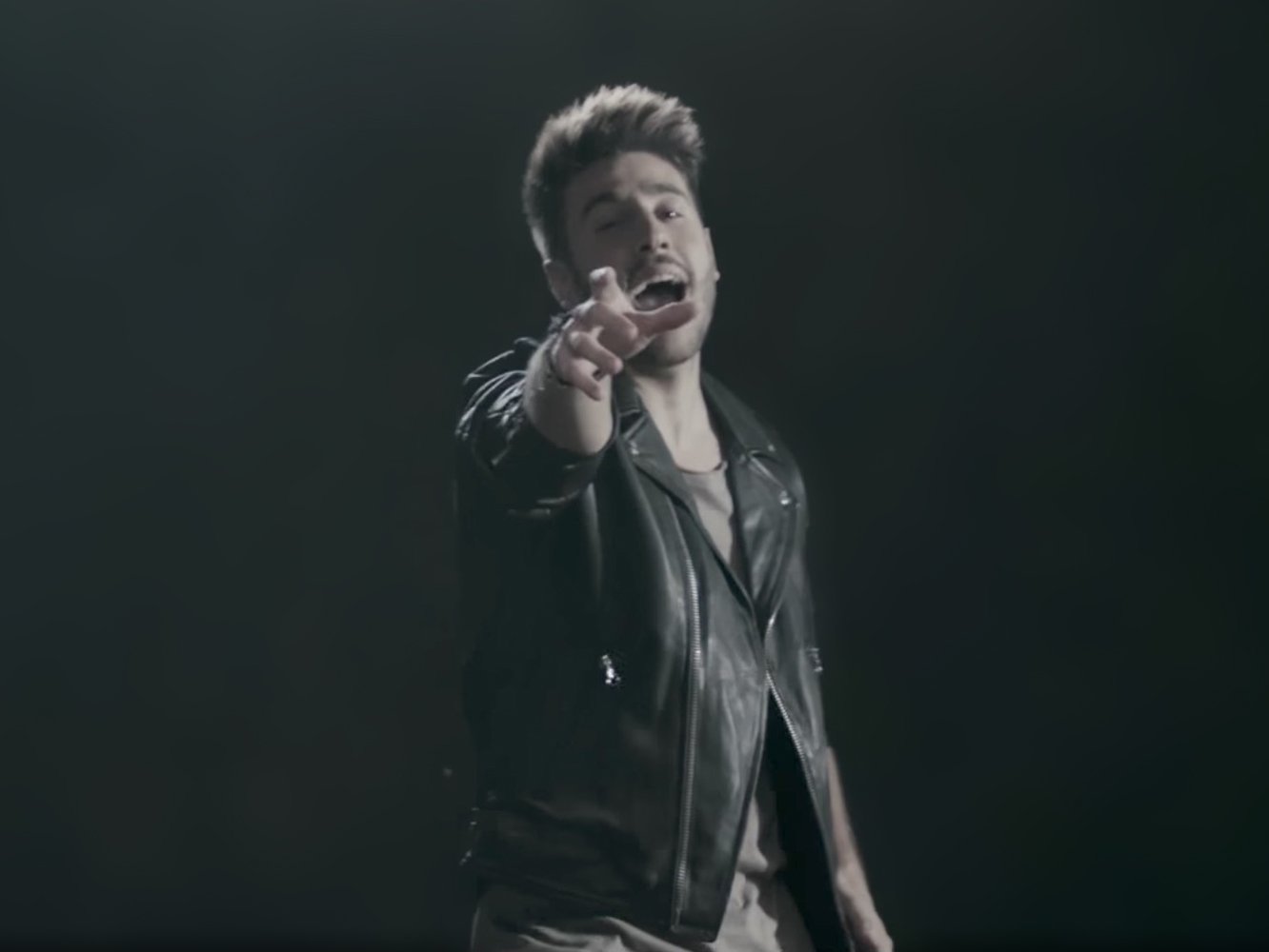  Verbenian Pablo Alborán, Antonio José, presenta un vídeo SECSI para ‘Me Haces Falcha’