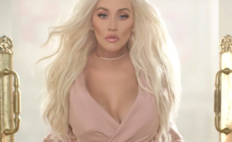 ¡Por fin! ¡Así es ‘Definition’, el nuevo vídeo de Christina Aguilera!