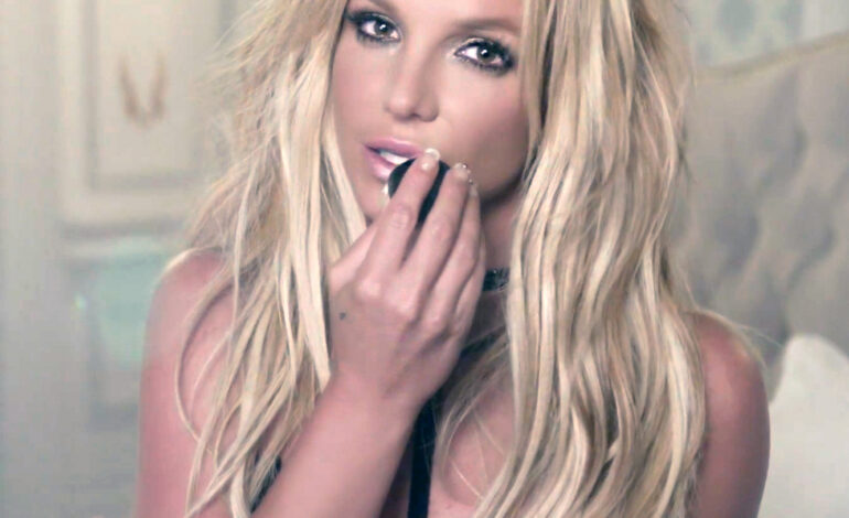  La estilista Alanna Pearl acusa al padre de Britney Spears del veto al vídeo original de ‘Make Me’