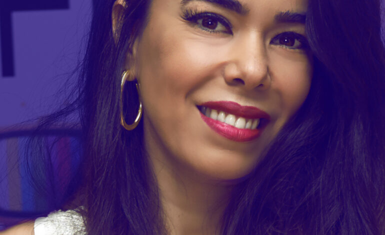  Beatriz Luengo alumbra a Carlos Rivera en su nuevo single, ‘Aquí Te Espero’