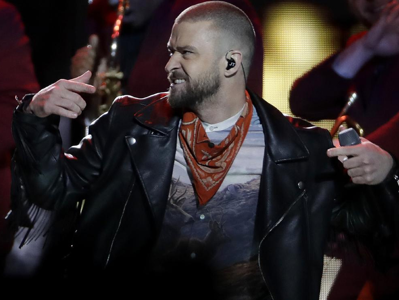  Justin Timberlake viste de hits la Super Bowl, pero fracasa en tres cosas esenciales