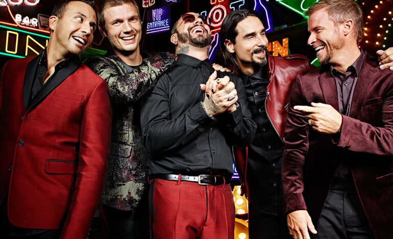 Backstreet Boys se entregan al baile en su primer single y vídeo en un lustro, ‘Don’t Go Breaking My Heart’