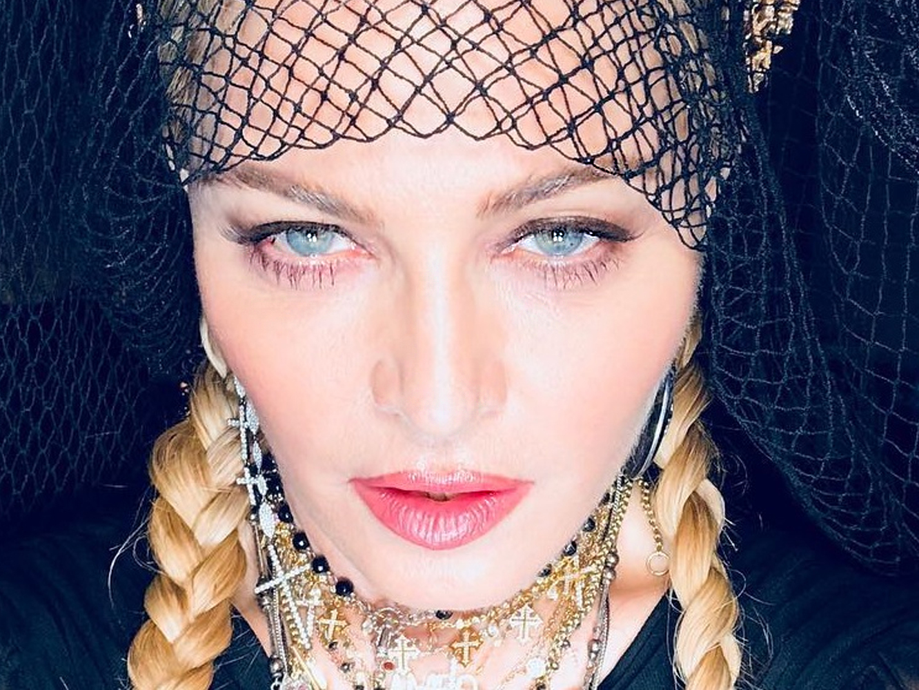  Madonna quería lanzar ‘Beautiful Game’, pero la frenaron: ¿se avecina un nuevo ‘Rebel Heart’?