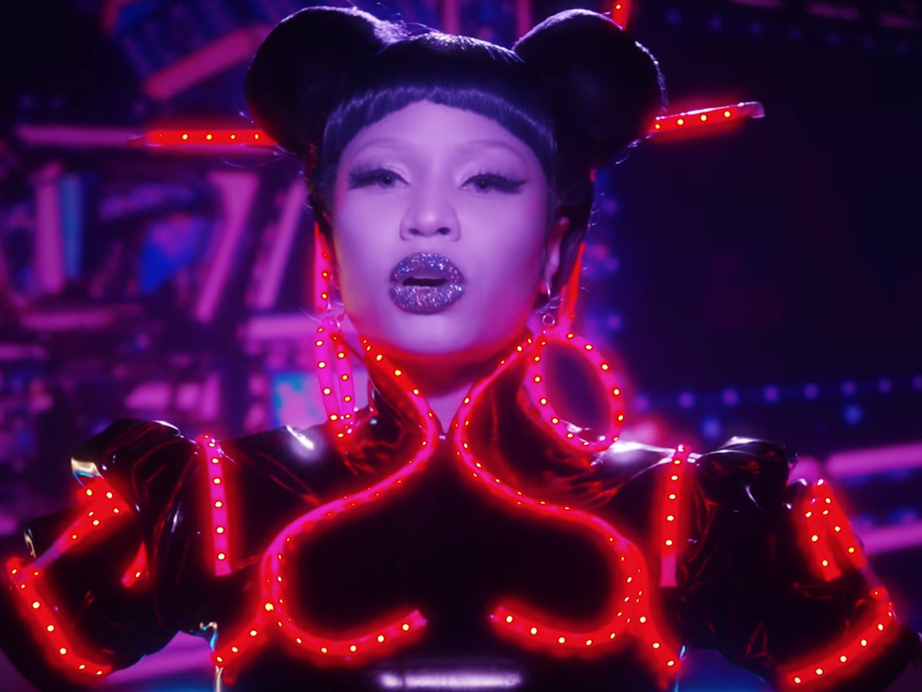  Nicki Minaj lanza los vídeos de ‘Chun-Li’ y ‘Barbie Tingz’ : ¿con cuál ha acertado más?