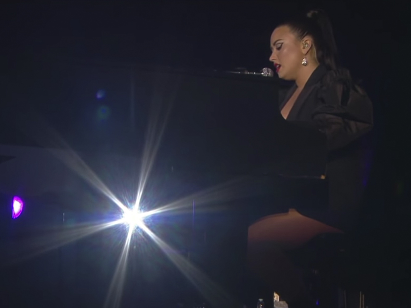  Demi Lovato presenta ‘Sober’ notablemente emocionada (#paripé) en Rock In Rio