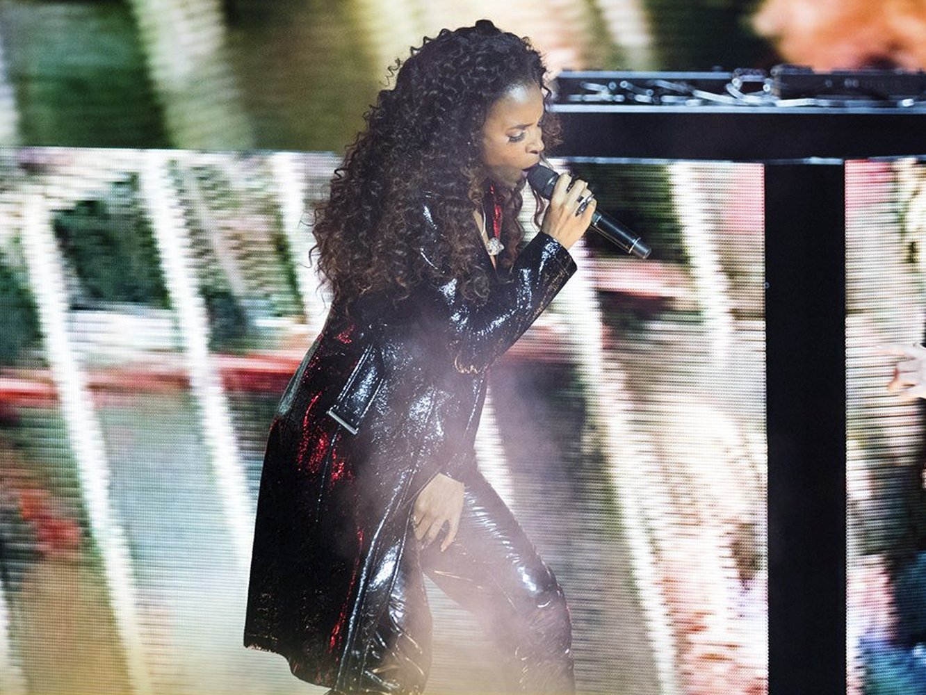  Kelly Rowland lo da todo a ritmo de Michael Jackson en la final de ‘The Voice’