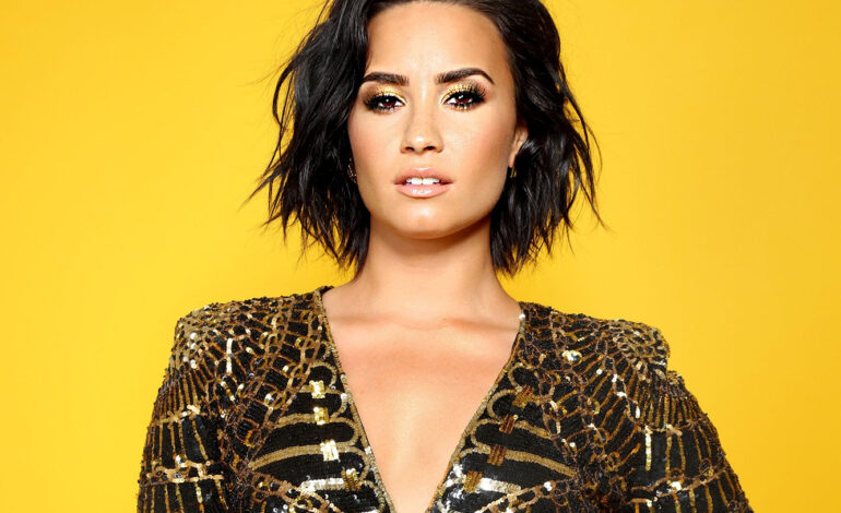 Demi Lovato se recupera de su sobredosis: «Está consciente y responde»