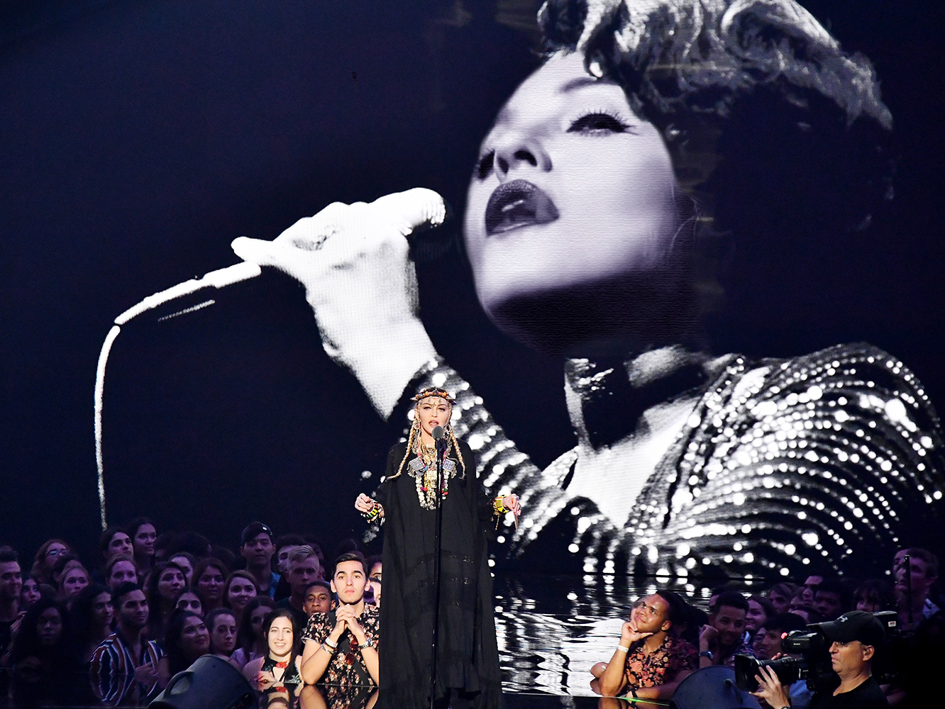  Madonna explica su espantoso «homenaje» a «Aretha Franklin» en los VMA