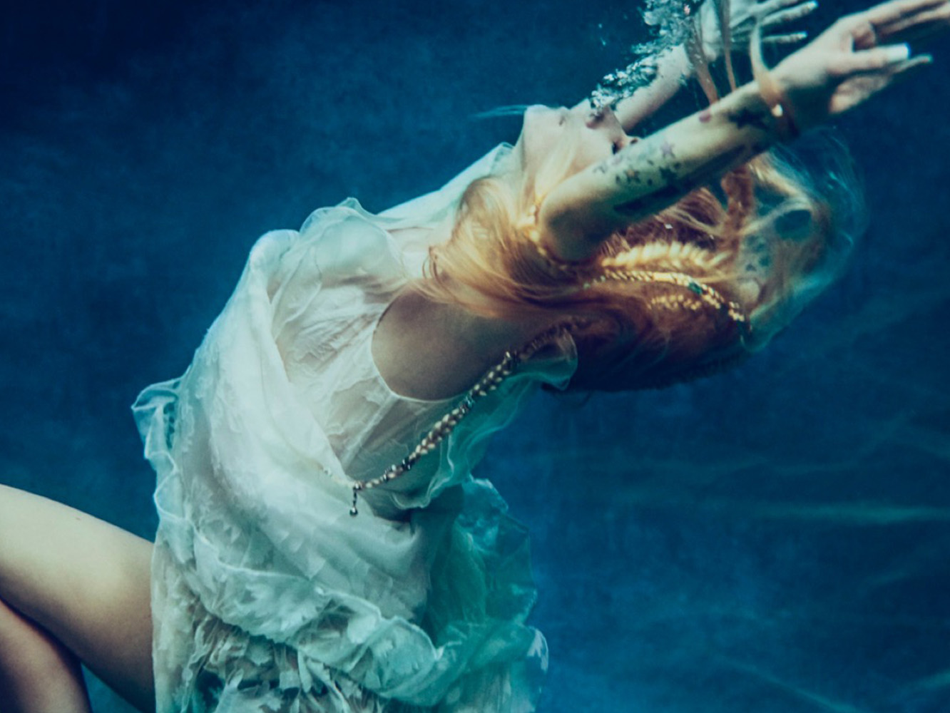  Avril Hasbeen anuncia su comeback falta de, erm… ‘Oxígeno’
