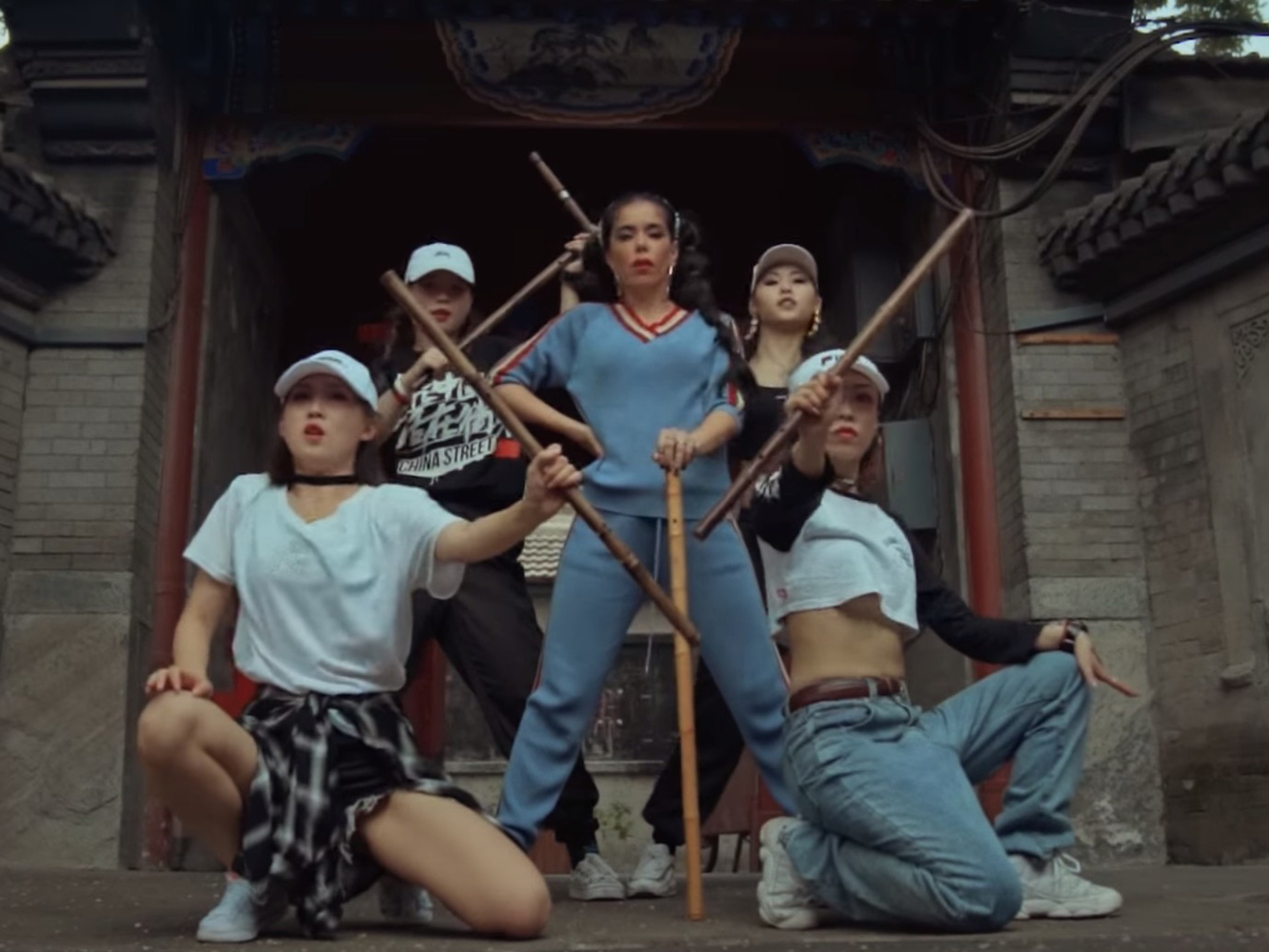  Iberdrola Kween conquista China con el vídeo de su nuevo single, ‘Postureo’
