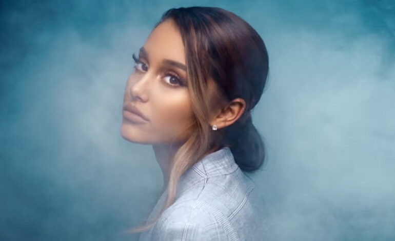  Ariana Grande publicó el vídeo de ‘Breathin», pero es ‘Thank U, Next’ la que arrasa sobremanera