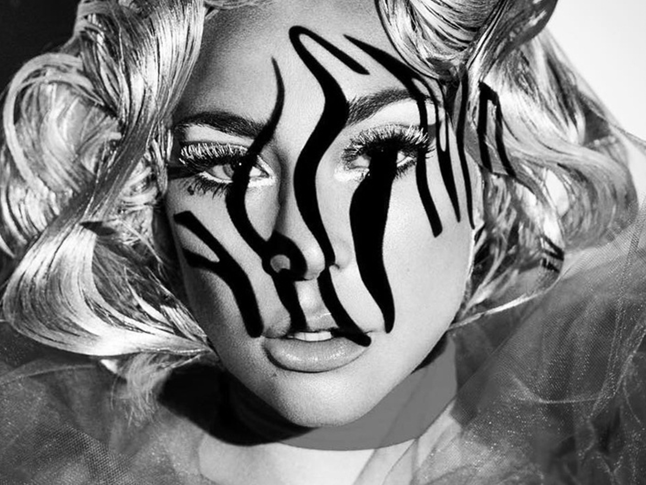  Lady Gaga arranca ‘Enigma’ dividiendo a los fans: ¿funciona o no su residencia en Las Vegas?