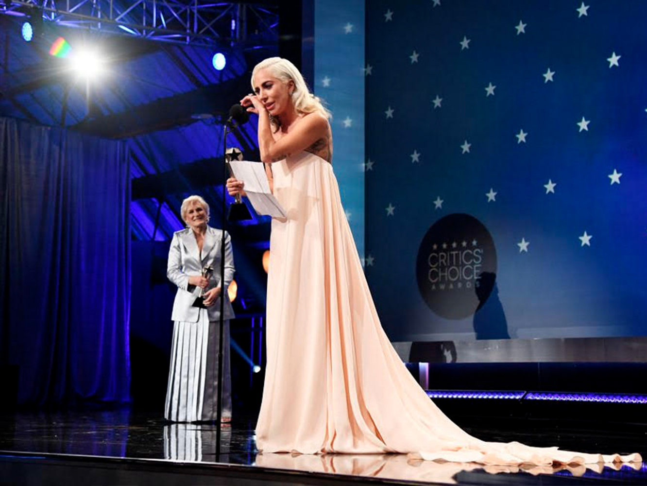  Lady Gaga, cada vez más cerca del Oscar tras ganar dos Premio Critics’ Choice