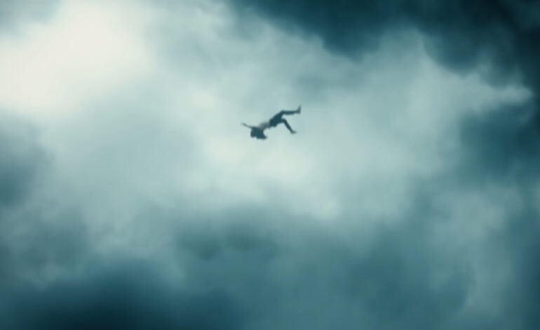 Olly Murs en caída libre: así es el vídeo para ‘Excuses’, el single vende álbumes de su nueva era