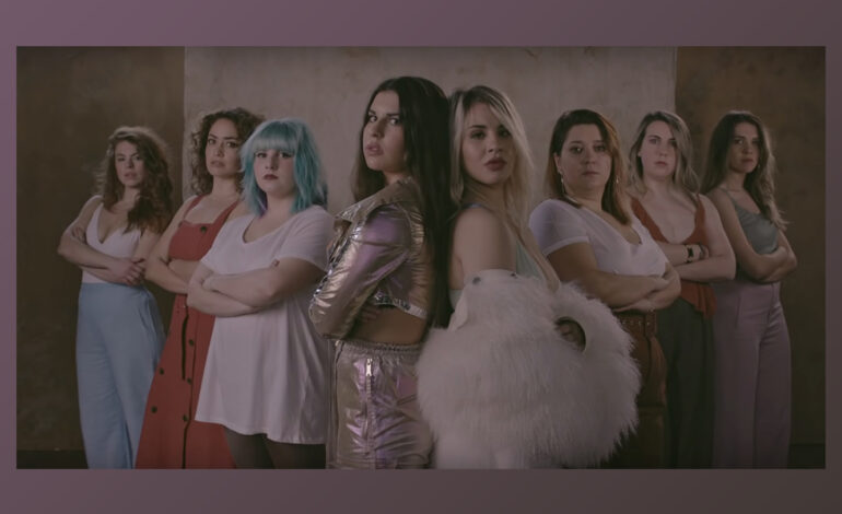  #8M Kweens Lucía Gil y Natalia Gil publican el vídeo de ‘Lo Que Es Nuestro’, cargado de mujeres