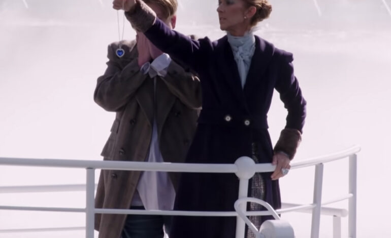  Celine Dion firma un loquísimo ‘Carpool Karaoke’ montada en un ‘Titanic’