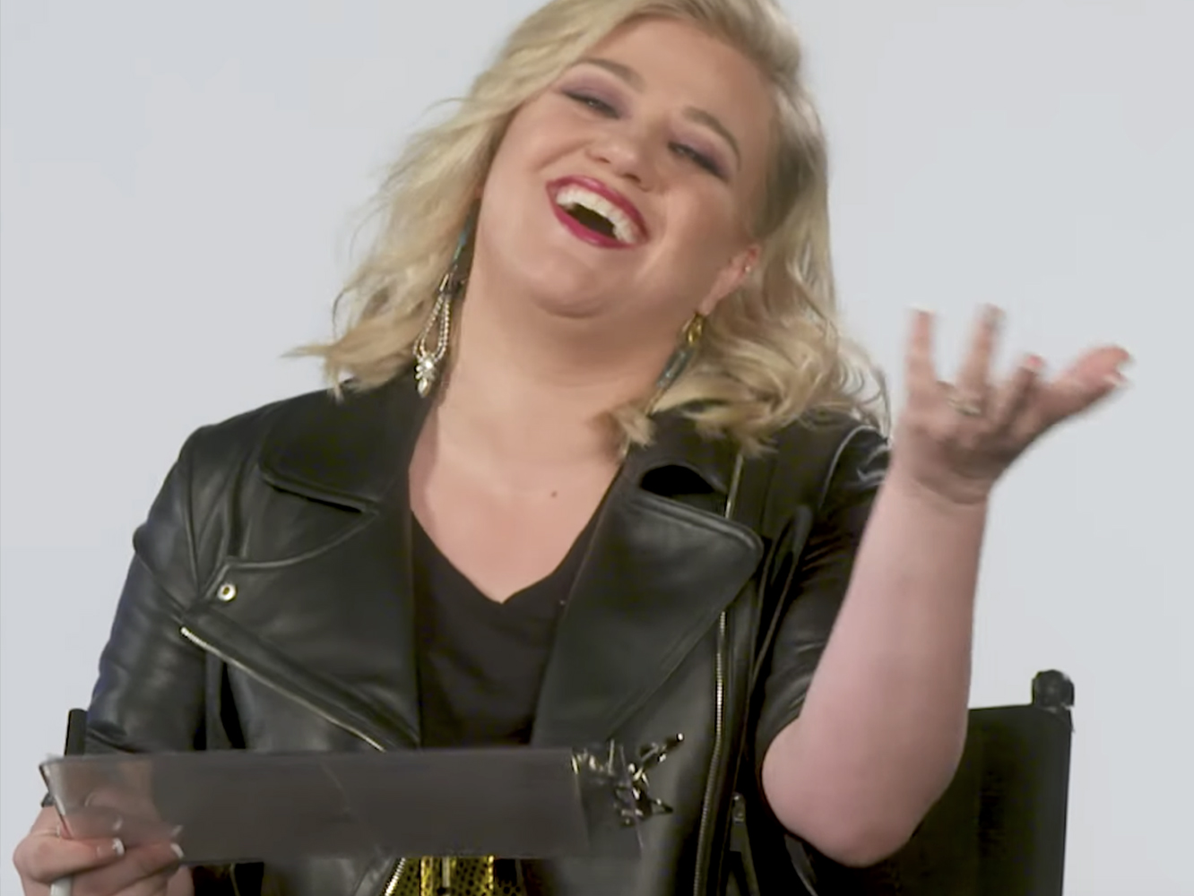  Kelly Clarkson elige su single favorito y los temas que más detesta de su discografía