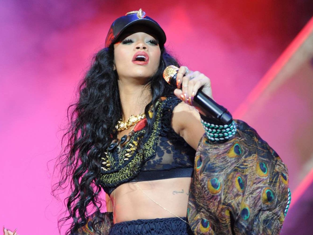  Pues tampoco parece que Rihanna vaya a actuar en el intermedio de la Super Bowl 2020
