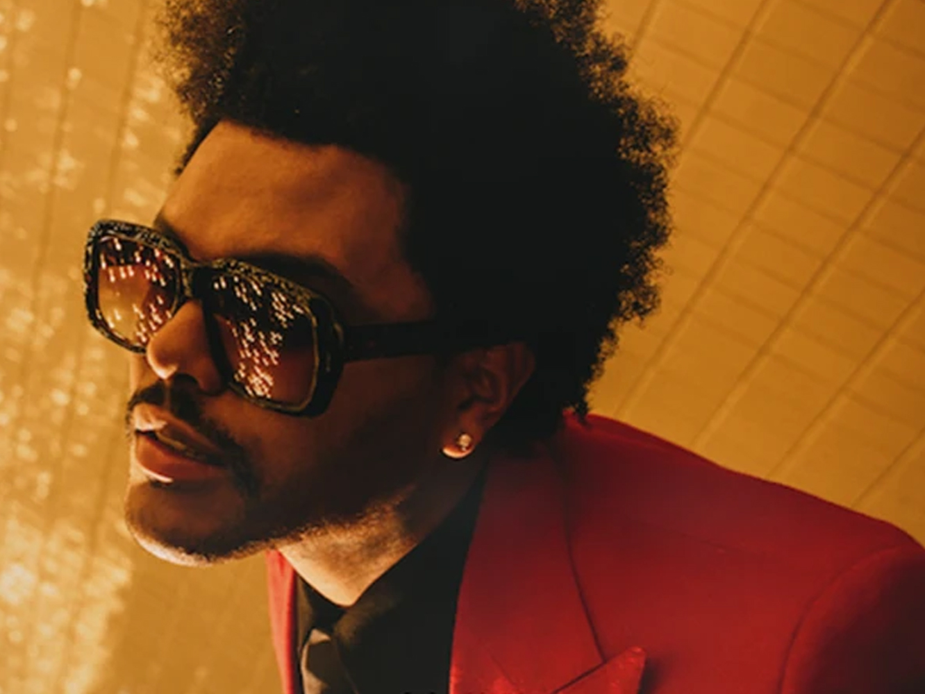  The Weeknd lanza la bailable ‘Blinding Lights’ y se niega a que seas una persona pobre