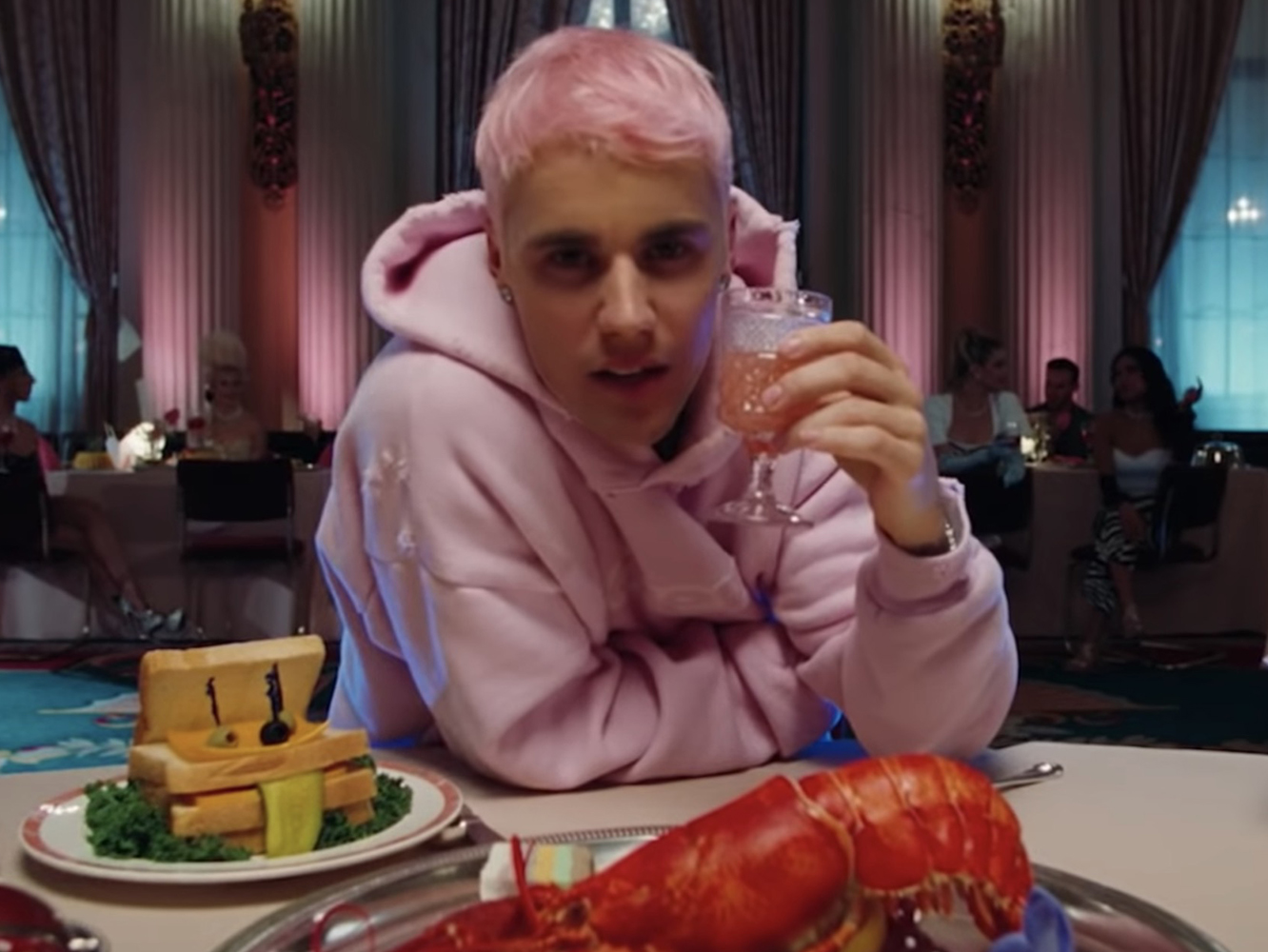  Justin Bieber se pone las botas en el vídeo para ‘Yummy’, tan «meh» como la propia canción