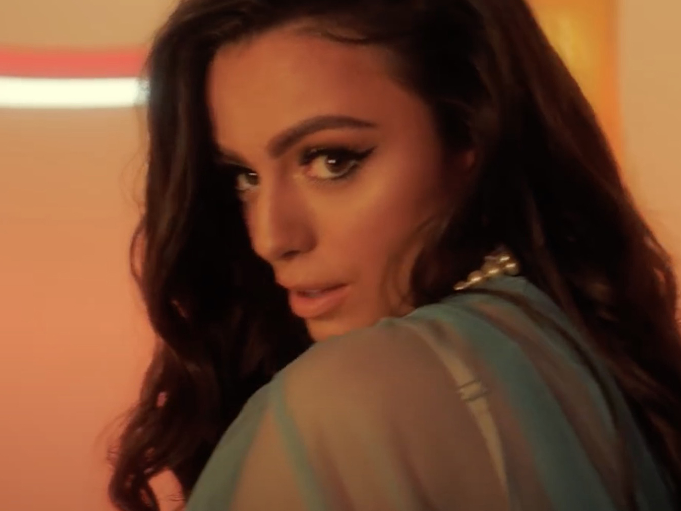  Cher Lloyd se marca un «go girl give us nothing!» en ‘Lost’, su nuevo single