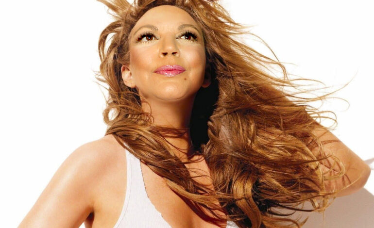 Mariah Carey confirma haber estado trabajando en sus ‘Memoirs’, que ya están a punto