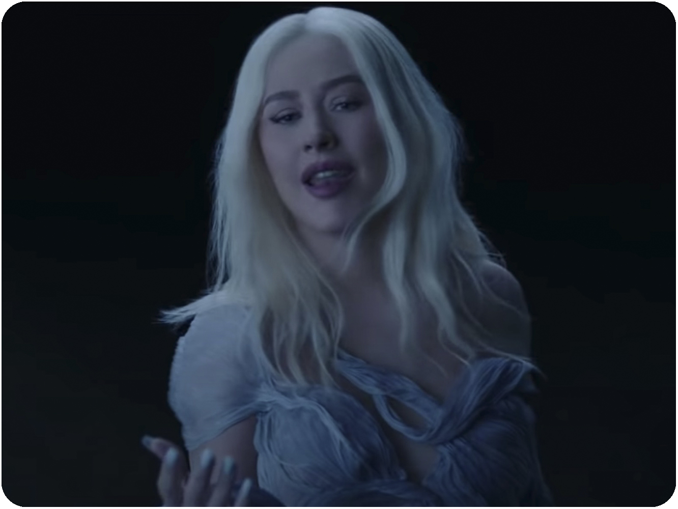 Christina Aguilera estrena ‘Reflection 2020’, que podéis ver por el módico precio de 1.650 euros y tres suscripciones