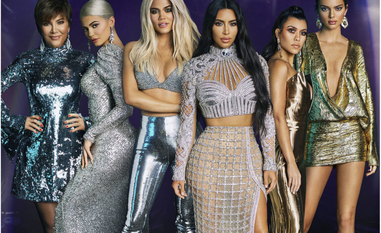  El clan Kardashian pone punto y final a ‘Keeping Up With The Kardashians’ en 2021