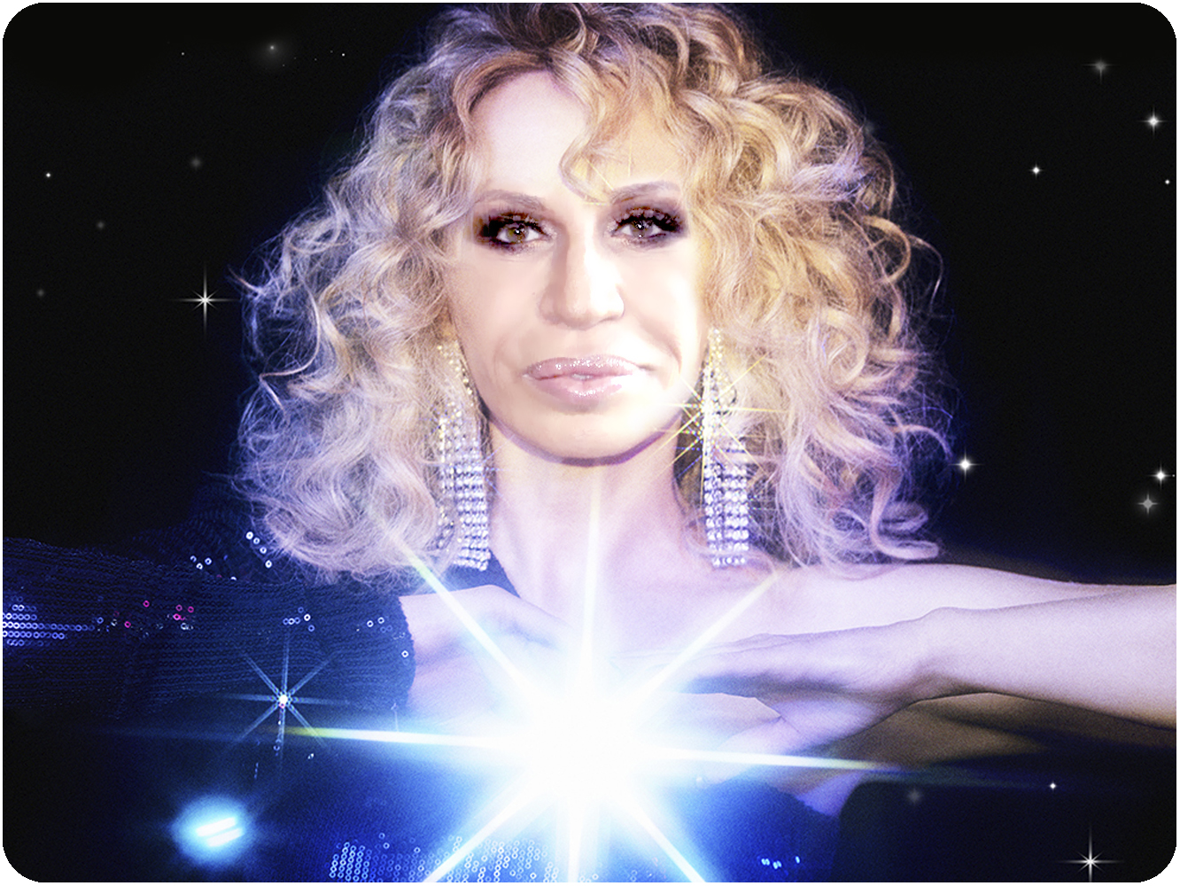  Roll down the disco! Marta Sánchez vuelve rodeada de glitter con ‘Brillar’
