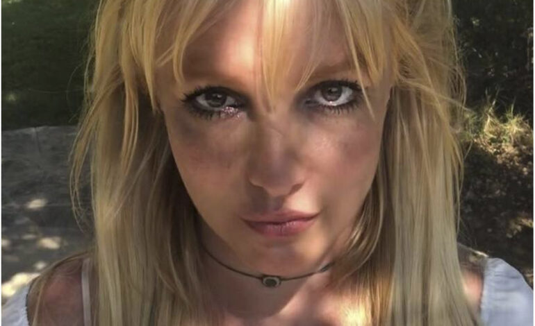 “””Britney Spears”””” también reaccional al documental: “Estoy tomándose un tiempo para ser una persona normal”