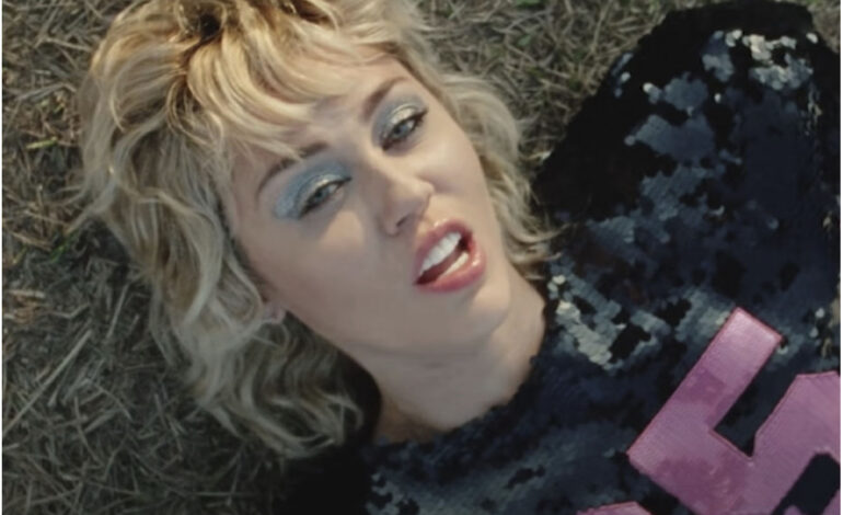Inversión de 0,60 euros en el vídeo de ‘Angels Like You’ de Miley Cyrus