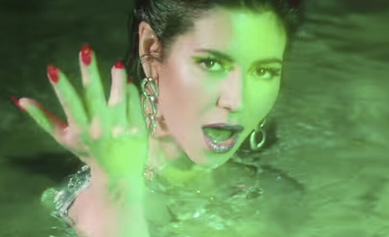  Marina saca a paseo su perfil activista, Natalia Oreiro y reina alt-pop en ‘Purge The Poison’