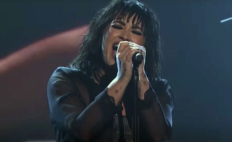  La cantante de rock biográfico Demi Lovato presenta ‘Substance’ y ’29’ en el show de Fallon