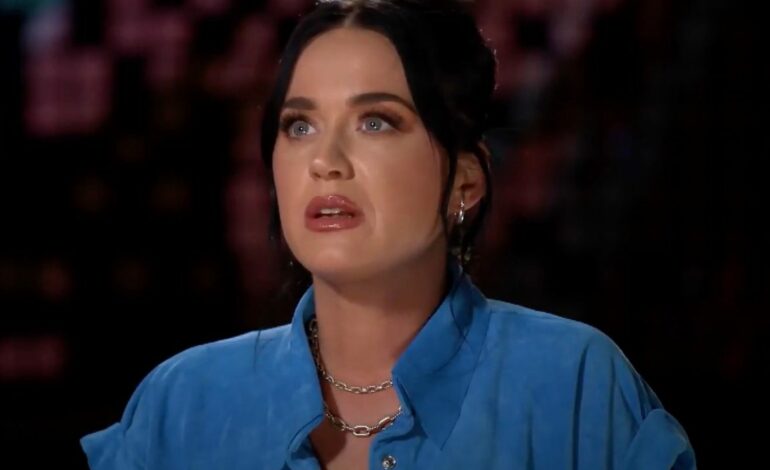  La reputada zapatera Katy Perry anuncia que «puede» que dé forma un nuevo álbum