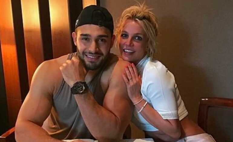  Britney Spears, TMZ y el falso drama de que estuviera hablando sola en un restaurante