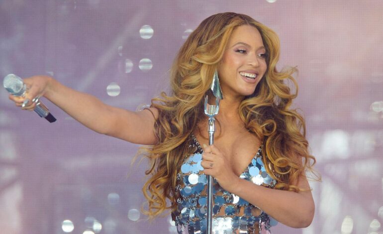  Beyoncé apoya ahora a Lizzo tras obviar su nombre en un par de shows de ‘Renaissance’