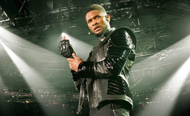  Go give us 2010! Usher se encargará de la Super Bowl en febrero